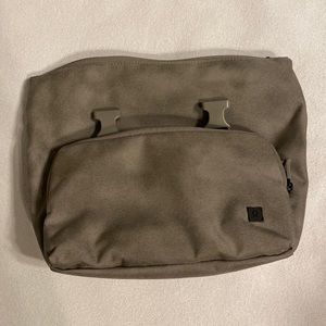 Lululemon Toiletry Bag Case